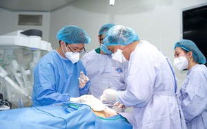 Đề xuất phụ cấp mổ, tiền trực của nhân viên y tế