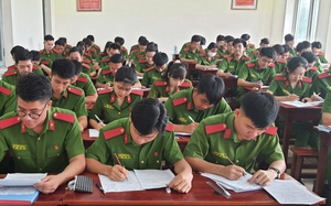 Sửa quy định về đối tượng, điều kiện dự tuyển đào tạo trình độ Thạc sĩ, Tiến sĩ trong Công an