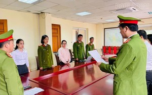 Khởi tố nữ cán bộ phường cùng cán bộ Ban Quản lý dự án, Giám đốc công ty xây dựng...