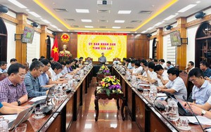 Diễn biến bão KALMAEGI vô cùng phức tạp, Chủ tịch tỉnh chỉ đạo quyết liệt ứng phó