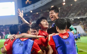 Thủ tướng gửi thư chúc mừng Đội tuyển bóng đá nam U22 và Đội tuyển nữ Futsal quốc gia Việt Nam giành Huy chương Vàng SEA Games 33