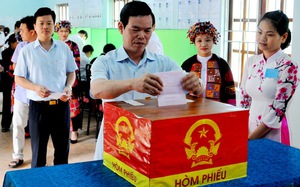 Quy định thời gian bắt đầu và kết thúc bỏ phiếu bầu cử