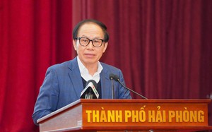 Phó Chủ tịch UBND TP Hải Phòng, 2 Ủy viên Thường vụ cùng 6 Bí thư Huyện ủy, Thủ trưởng cơ quan ngang Sở... xin nghỉ hưu trước tuổi