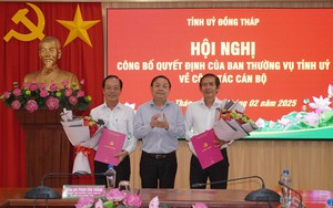 Sắp xếp bộ máy: 2 Tỉnh ủy viên tiên phong xin nghỉ hưu trước tuổi