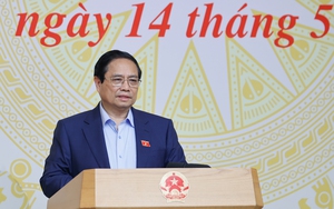 Thành lập Tổ công tác đặc biệt, mở cao điểm truy quét buôn lậu, hàng giả; kiện toàn lực lượng quản lý thị trường ở địa phương