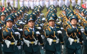 Quy định thông tin trên Giấy chứng minh sĩ quan; Thẻ sĩ quan dự bị