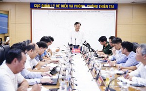 SIÊU BÃO RAGASA cường độ rất mạnh, di chuyển nhanh, tạo ra hệ lụy nguy hiểm cả trên biển và đất liền