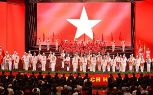 TOÀN CẢNH: LỄ KHAI GIẢNG ĐẶC BIỆT và Kỷ niệm 80 năm thành lập Bộ Quốc gia Giáo dục