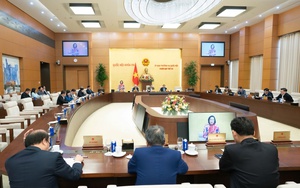 Chính sách tiền lương đối với cán bộ, công chức, viên chức và người nghỉ hưu chưa đáp ứng yêu cầu bảo đảm đời sống