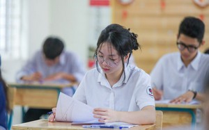 Tiếp nhận học sinh đầu cấp giáo dục phổ thông: Đề xuất thi tuyển vào lớp 10 gồm 2 môn Toán, Ngữ văn