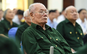 Chế độ hưu trí với quân nhân trực tiếp tham gia kháng chiến chống Mỹ từ 30/4/1975 về trước có từ 20 năm trong Quân đội đã xuất ngũ