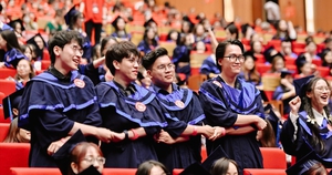 Thành lập phân hiệu, sáp nhập một số trường cao đẳng vào đại học