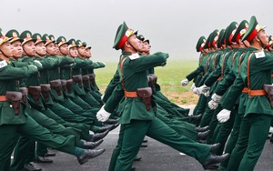 Đề xuất cách tính trợ cấp theo số năm công tác cho quân nhân, công nhân, viên chức quốc phòng