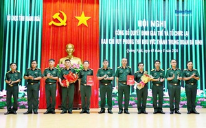 Sắp xếp, kiện toàn tổ chức lực lượng quân sự địa phương: Thành lập 2 Trung đoàn Bộ binh và Tiểu đoàn Hỗn hợp bảo vệ biển đảo