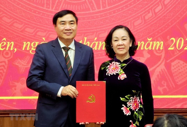 Bộ Chính trị điều động, chỉ định đồng chí Trần Quốc Cường giữ chức Bí thư Tỉnh ủy Điện Biên - Ảnh 1.
