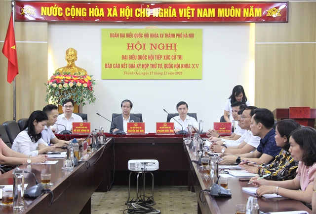 Bộ trưởng Nguyễn Kim Sơn: Cố gắng khi tăng lương cơ sở sẽ điều chỉnh phụ cấp ưu đãi cho giáo viên - Ảnh 2.