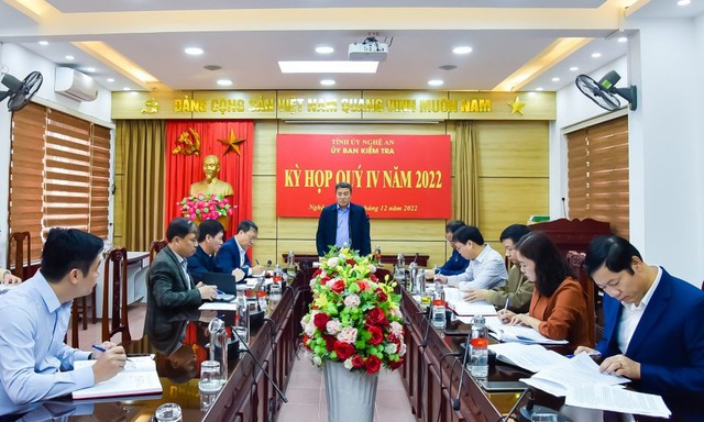 UBKT Tỉnh ủy Nghệ An đề nghị kỷ luật Bí thư Huyện ủy, Chủ tịch HĐND huyện Kỳ Sơn - Ảnh 1.