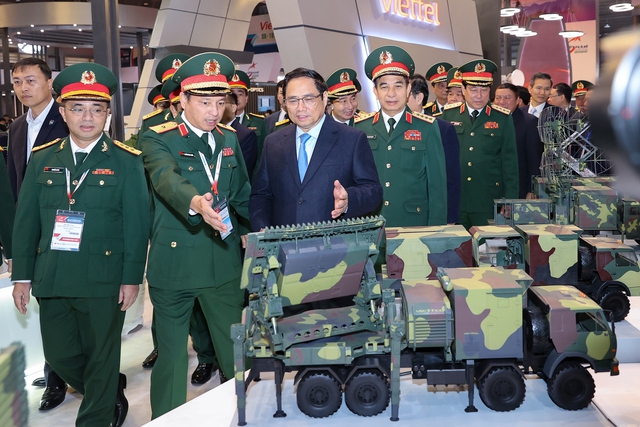 Việt Nam chủ trương phát triển công nghiệp quốc phòng đạt trình độ tiên tiến, hiện đại, đủ năng lực sản xuất vũ khí chiến lược - Ảnh 3.
