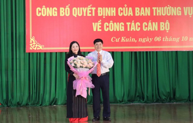 Ban Thường vụ Tỉnh ủy Đắk Lắk chuẩn y nữ Bí thư Huyện ủy Cư Kuin - Ảnh 1.