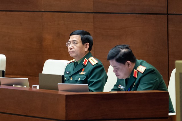 Đại tướng Phan Văn Giang: Phải có chính sách tiền lương, thưởng, nhà ở,... để thu hút nhân tài cho công nghiệp quốc phòng- Ảnh 7.