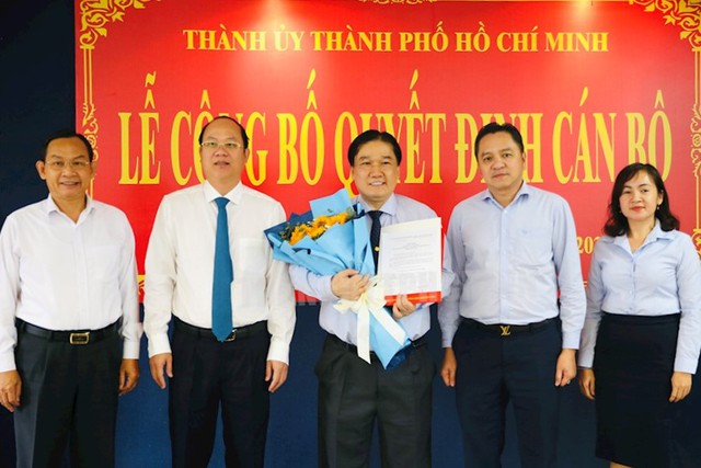 Hà Nội, TPHCM điều động, chỉ định, công nhận nhân sự mới- Ảnh 3.