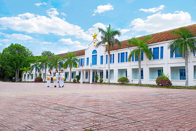 Định hướng tuyển sinh từ năm 2025 của Trường Đại học Nha Trang- Ảnh 1.