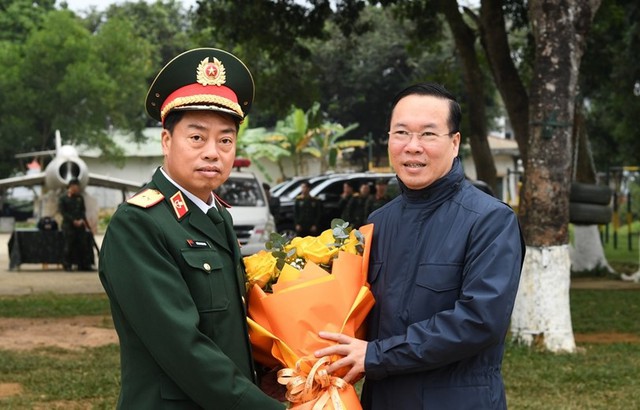 Chủ tịch nước Võ Văn Thưởng thăm, làm việc với Binh chủng đặc biệt tinh nhuệ Quân đội nhân dân Việt Nam- Ảnh 1.