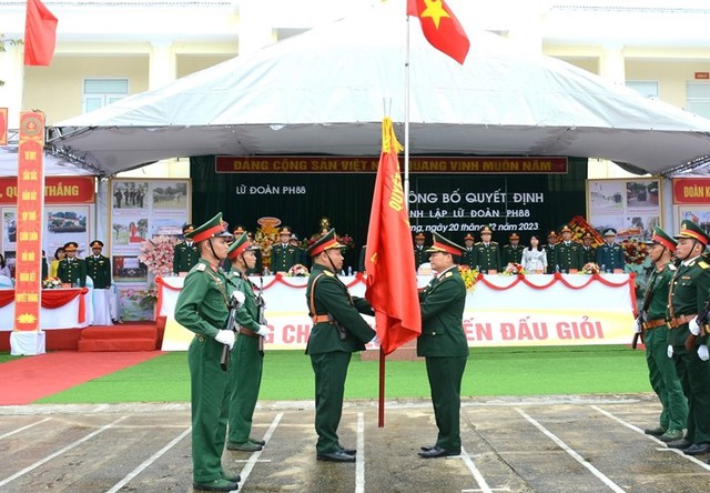 Công bố quyết định thành lập Lữ đoàn 88, Binh chủng Hóa học- Ảnh 2.