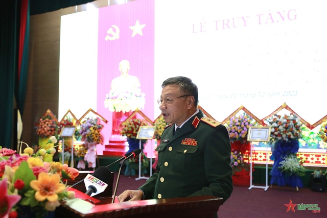 Chủ tịch nước truy tặng danh hiệu Anh hùng Lực lượng vũ trang nhân dân đối với 3 Thượng tướng- Ảnh 2.