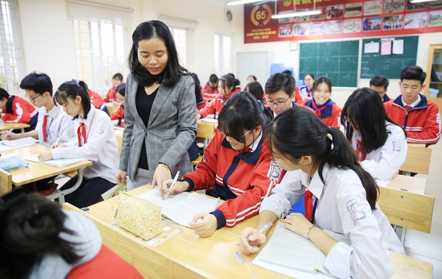 Hà Nội tổ chức thi 3 môn để tuyển sinh lớp 10 công lập - Ảnh 2.