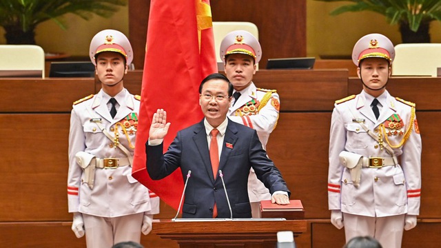 Quốc hội họp bất thường bầu đồng chí Võ Văn Thưởng giữ chức Chủ tịch nước - Ảnh 2.