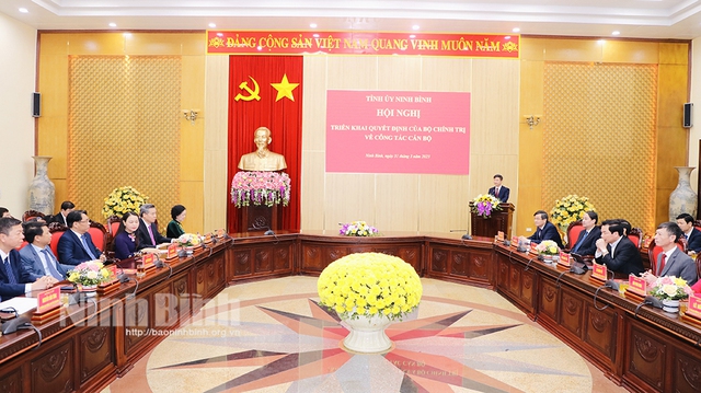 Bộ Chính trị điều động, chỉ định tân Bí thư Tỉnh ủy Ninh Bình - Ảnh 3.