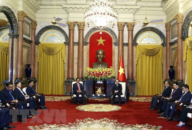 Đồng chí Võ Văn Thưởng tiếp vị khách quốc tế đầu tiên trên cương vị Chủ tịch nước - Ảnh 4.