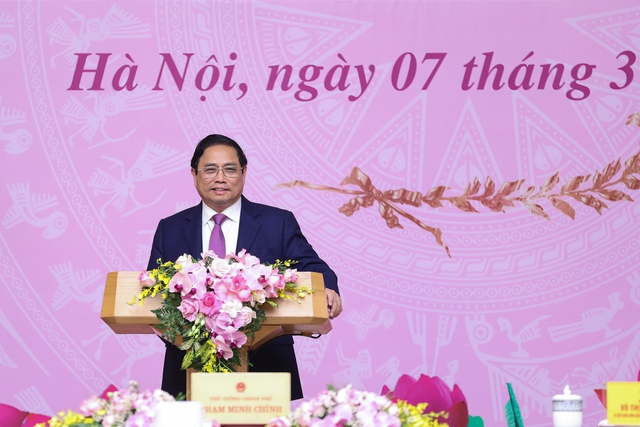 Thủ tướng Phạm Minh Chính: Quan tâm hơn nữa công tác quy hoạch nguồn cán bộ nữ - Ảnh 4.
