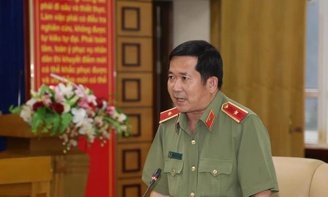 Thiếu tướng Đinh Văn Nơi: Cán bộ đi luân chuyển thì phải biết đột phá - Ảnh 2.