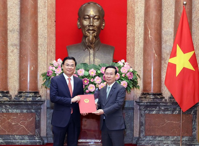 Chủ tịch nước Võ Văn Thưởng trao quyết định bổ nhiệm tân Đại sứ Việt Nam tại Nhật Bản - Ảnh 1.
