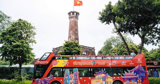 Nghỉ lễ 30/3, 1/5: Miễn phí xe buýt 2 tầng tham quan Thủ đô Hà Nội - Ảnh 4.