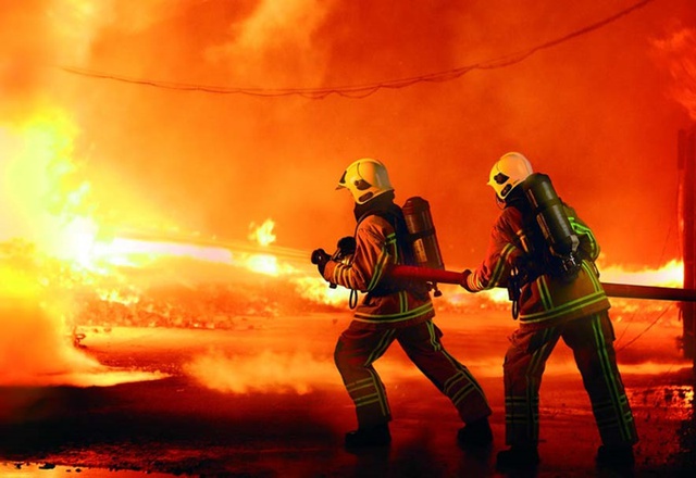 Bộ Công an giải đáp các thắc mắc của doanh nghiệp về phòng cháy, chữa cháy - Ảnh 1.