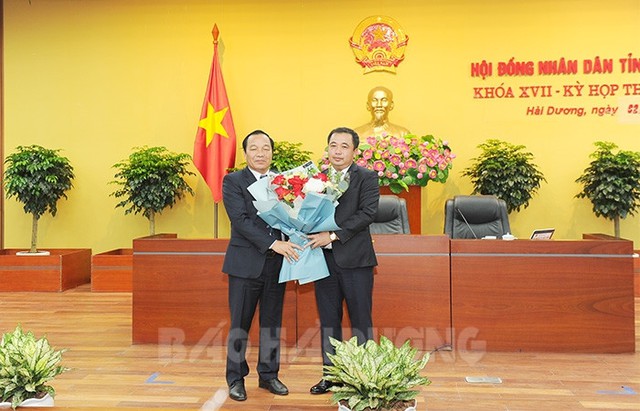 Phó Bí thư Thường trực được bầu giữ chức Chủ tịch HĐND tỉnh - Ảnh 1.