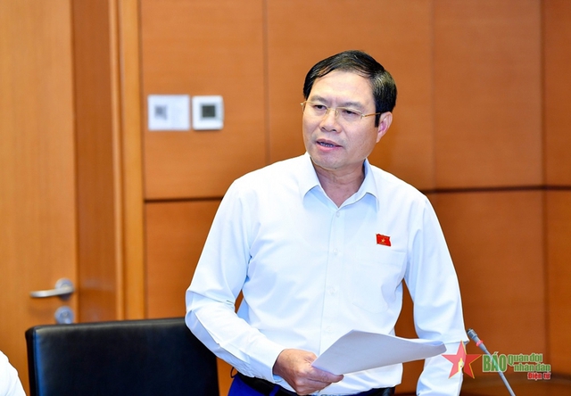 Thượng tướng Nguyễn Tân Cương: Không có chính sách tốt về nhà ở, anh em rất khó ở lại phục vụ quốc phòng, an ninh - Ảnh 1.