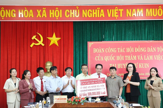 Hội đồng dân tộc của Quốc hội làm việc với huyện Cư Kuin, Đắk Lắk - Ảnh 2.