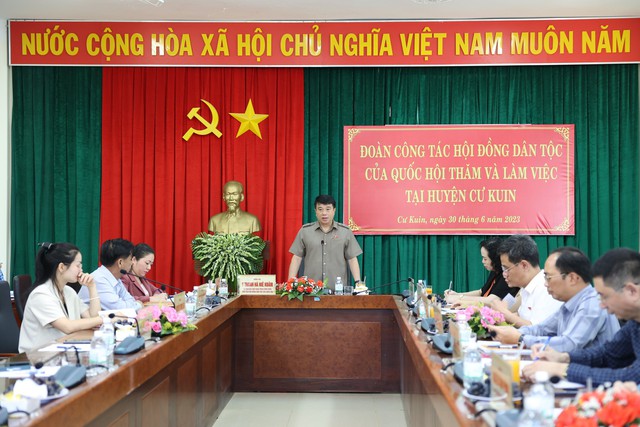 Hội đồng dân tộc của Quốc hội làm việc với huyện Cư Kuin, Đắk Lắk - Ảnh 1.