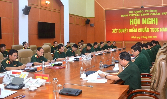 Xét duyệt điểm chuẩn tuyển sinh quân sự năm 2023 - Ảnh 2.