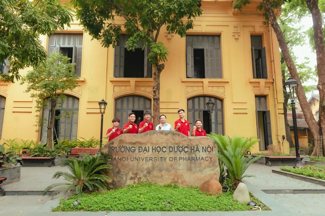 Điểm chuẩn Trường Đại học Dược Hà Nội 2023 - Ảnh 1.
