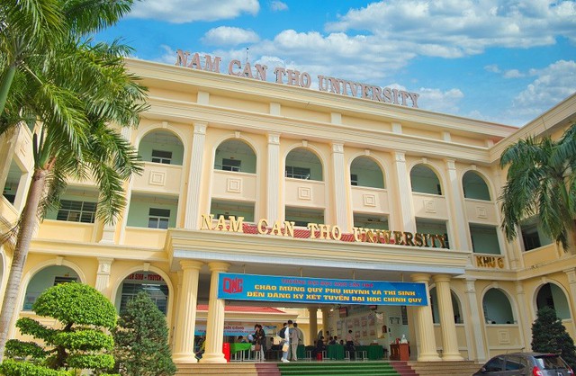 Điểm chuẩn chỉnh Trường Đại học tập Nam Cần Thơ năm 2023 - Hình ảnh 1.