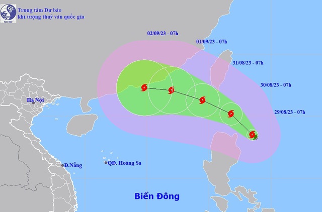 Bão SAOLA giật trên cấp 17 tiến vào Biển Đông - Ảnh 1.