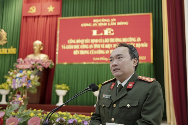 Công an tỉnh Lâm Đồng bố trí, điều động 50 lãnh đạo cấp phòng, Công an các đơn vị, địa phương - Ảnh 1.