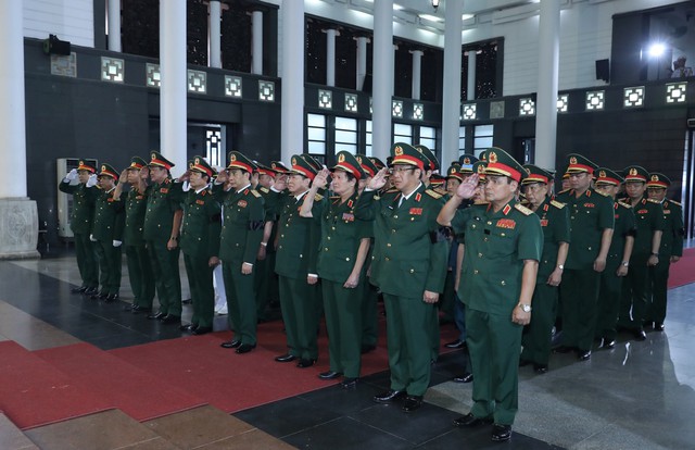 Tổ chức trọng thể Lễ tang Thượng tướng, GS.TS Nguyễn Chí Vịnh theo nghi thức Cấp cao - Ảnh 10.
