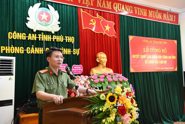 Công bố quyết định của Giám đốc Công an tỉnh Phú Thọ về công tác cán bộ - Ảnh 1.