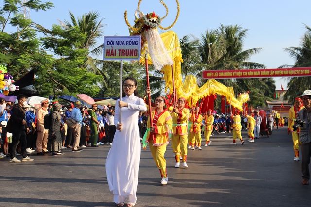 Ngày Hội văn hóa chào mừng Quốc khánh của địa phương liên tục là lá cờ đầu văn hóa - Ảnh 1.